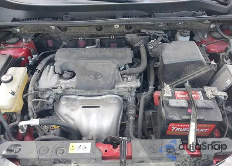 2017 Toyota Rav4 Le z USA, uszkodzony, nr VIN JTMZFREV7HJ115991